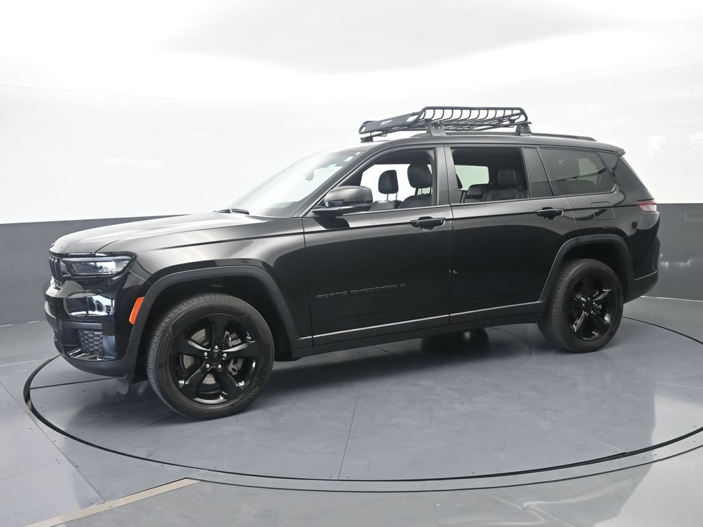 Used 2022 Jeep Grand Cherokee L Laredo RWD image 2