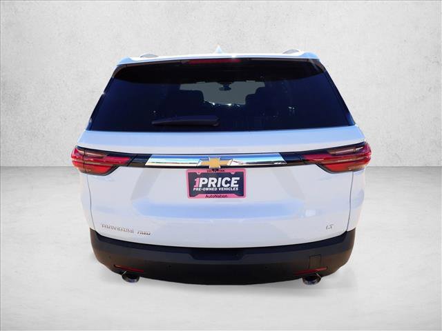 Used 2023 Chevrolet Traverse LT image 3