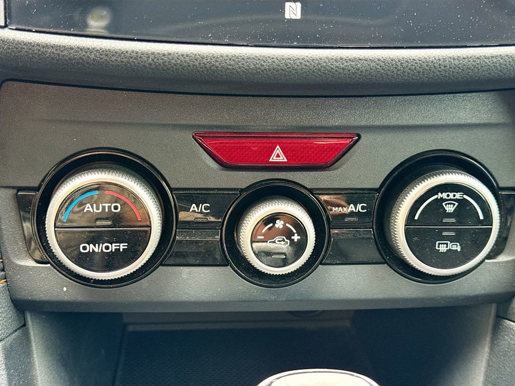 Used 2019 Subaru Crosstrek 2.0i Limited w/ Moonroof Package w/Navigation image 19