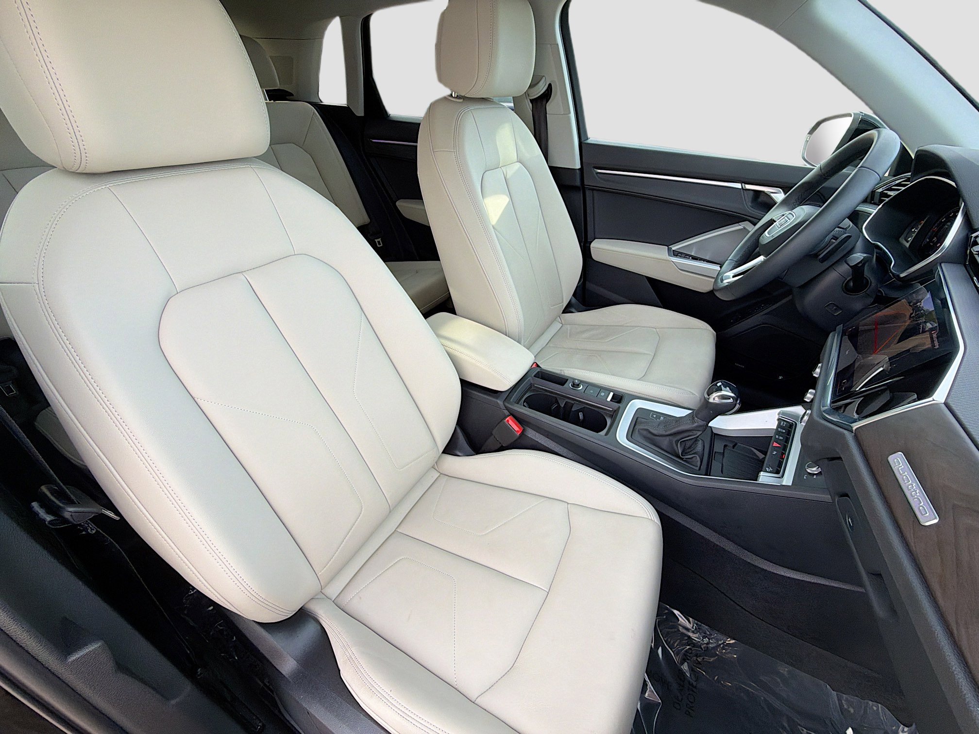 Certified 2024 Audi Q3 2.0T Premium Plus image 15