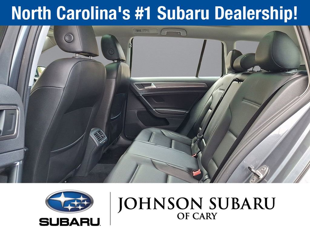 Used 2017 Volkswagen Golf Alltrack SE image 21