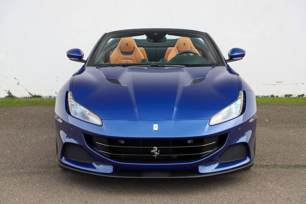Certified 2023 Ferrari Portofino M image 17