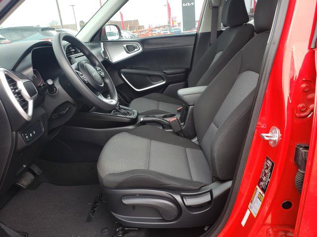 Certified 2023 Kia Soul LX w/ LX Technology Package image 11