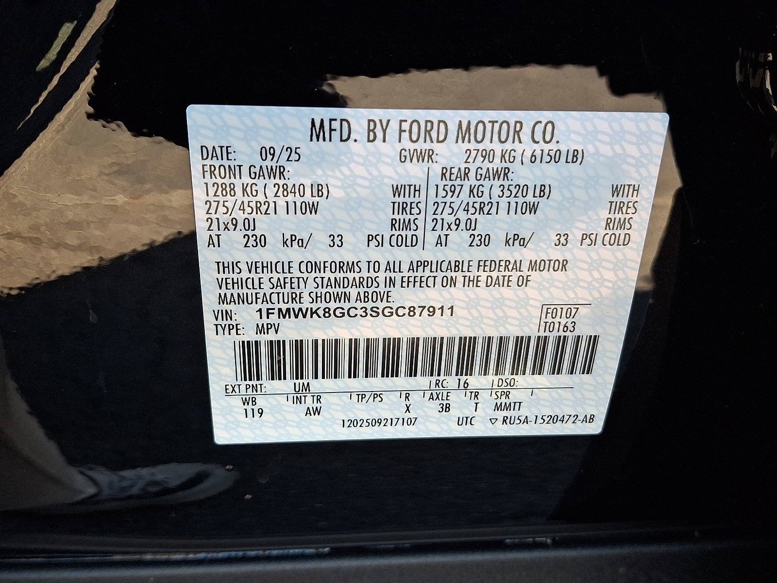 Used 2025 Ford Explorer ST w/ Sun And Sound Package image 28