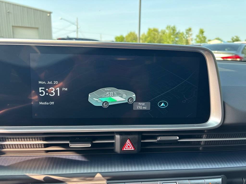 Used 2025 Hyundai Ioniq 6 SE AWD/4WD image 25