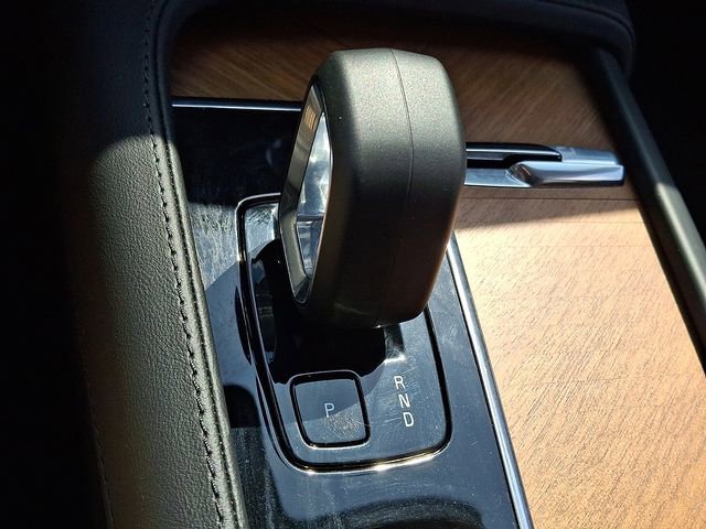 Used 2023 Volvo XC90 B6 Plus w/ Protection Package Premier image 16