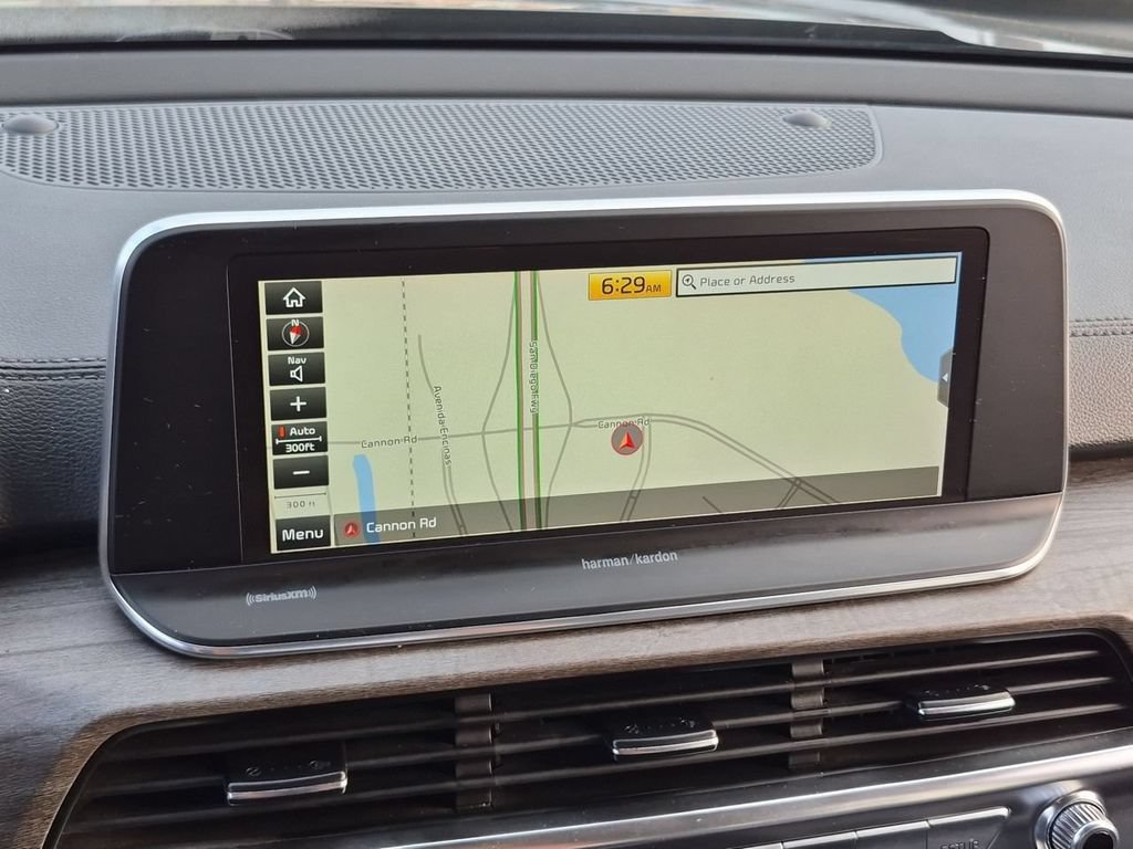 Used 2020 Kia Telluride SX w/ Towing Package FWD image 14