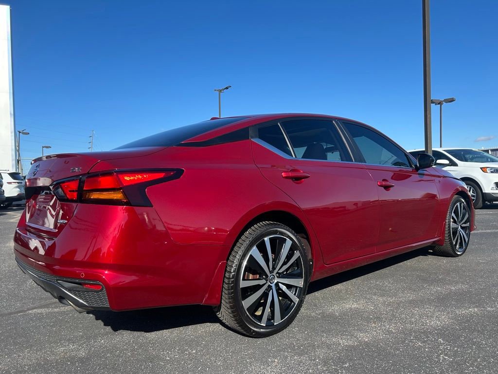 Used 2020 Nissan Altima 2.5 SR w/ Premium Package image 6