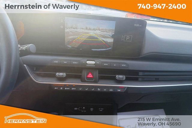 Used 2025 Kia K4 LXS image 18