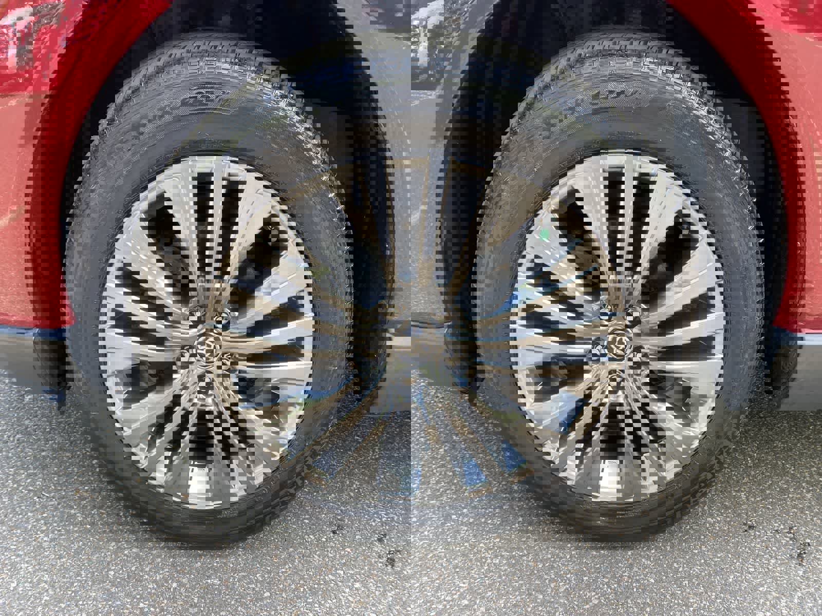 Used 2021 Toyota Venza Limited w/ Advanced Technology Package AWD/4WD image 16