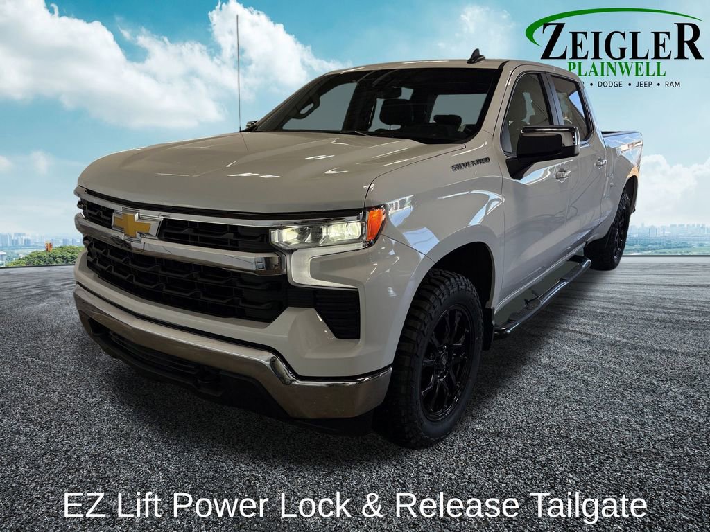 Used 2025 Chevrolet Silverado 1500 LT image 12