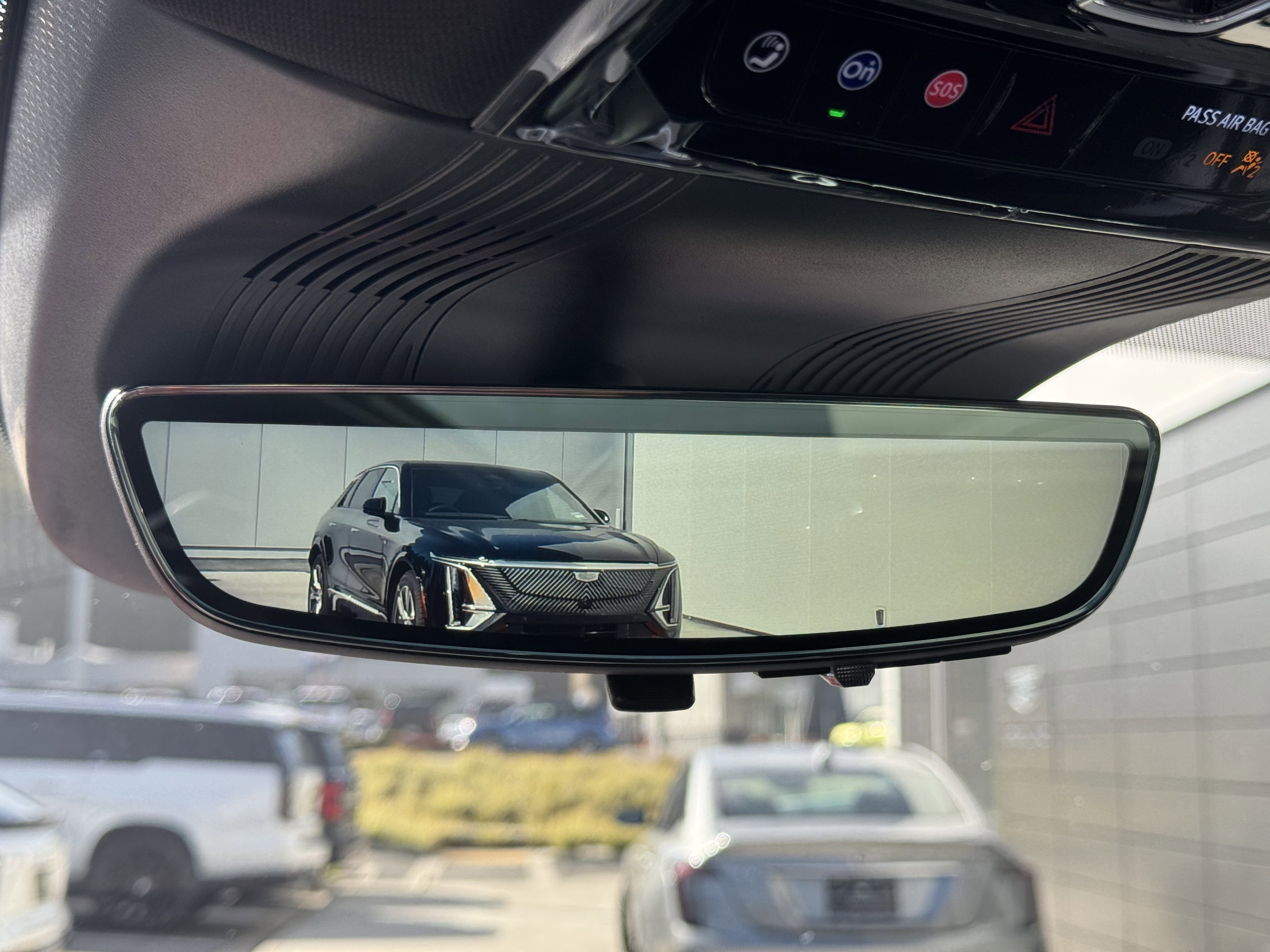 New 2026 Cadillac Vistiq Luxury image 32