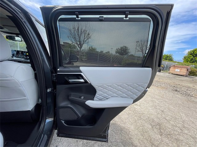 New 2025 Mitsubishi Outlander SEL image 20