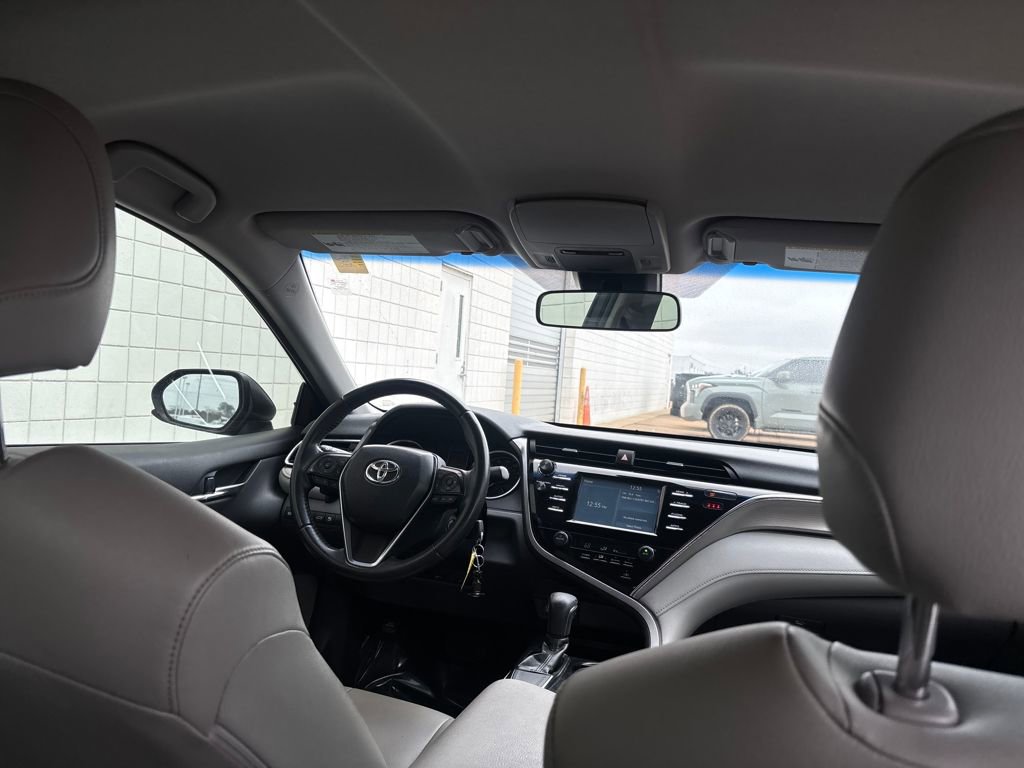 Used 2018 Toyota Camry SE image 27