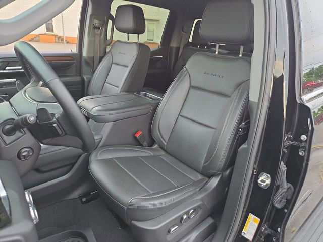 Used 2024 GMC Sierra 1500 Denali w/ Denali Reserve Package AWD/4WD image 11