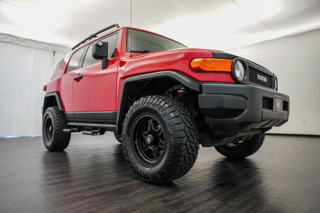 Used 2012 Toyota FJ Cruiser 4WD w/ Upgrade Pkg II image 26