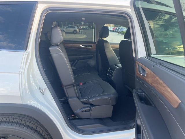 New 2026 Volkswagen Atlas SE image 29