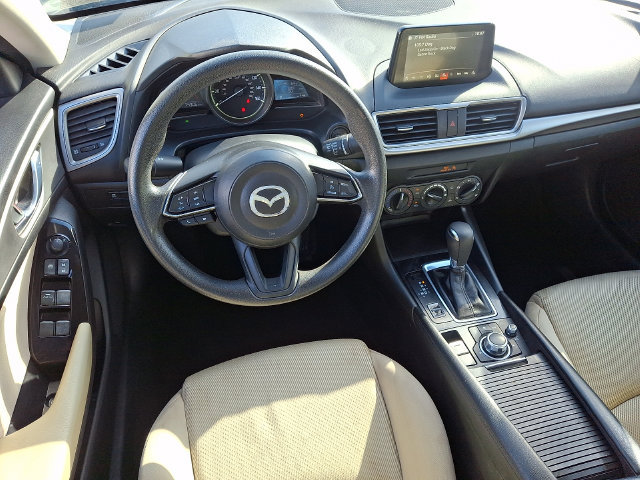 Used 2018 MAZDA MAZDA3 Sport FWD image 2