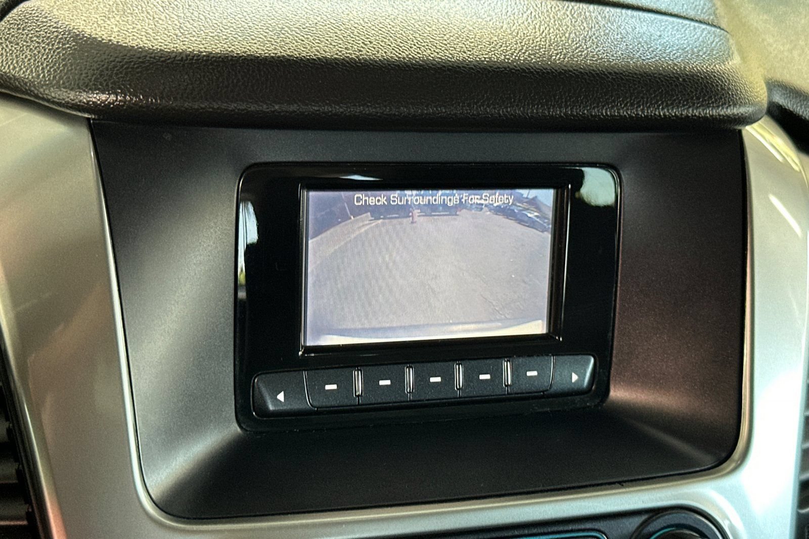 Used 2015 Chevrolet Tahoe LS RWD image 21