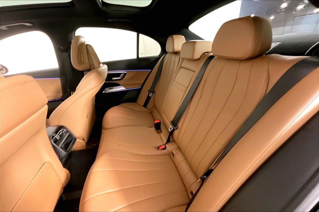 Certified 2026 Mercedes-Benz E 350 4MATIC Sedan image 18