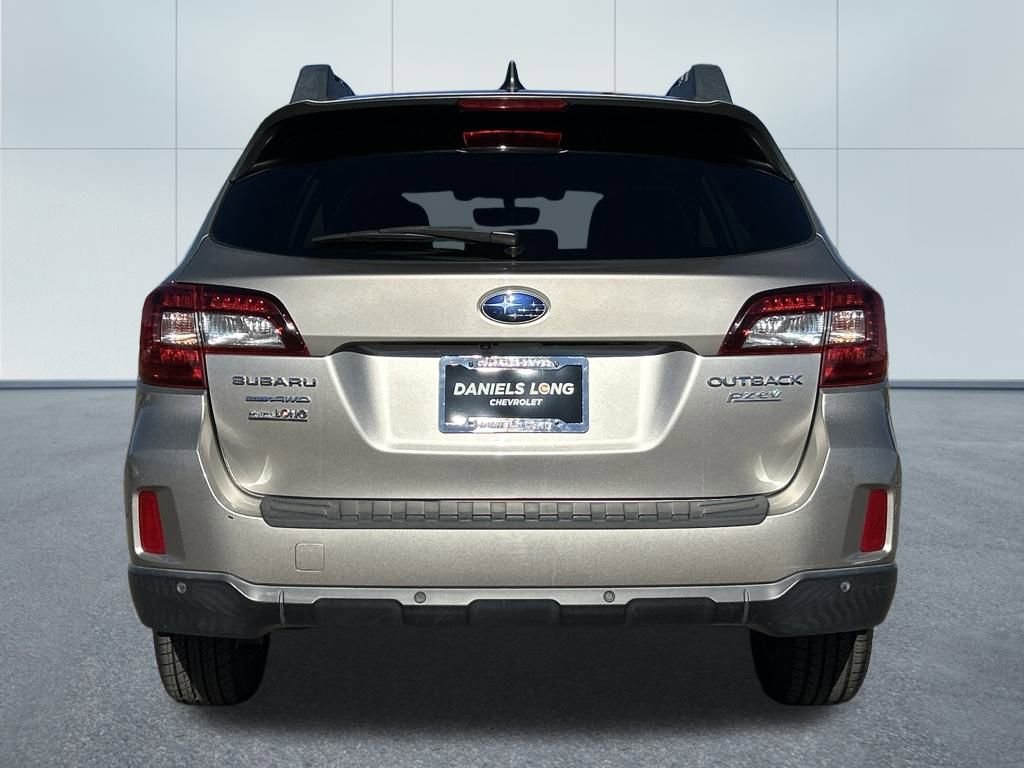 Used 2017 Subaru Outback 2.5i Limited image 4