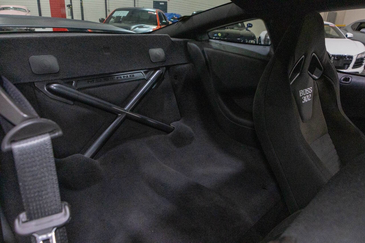 Used 2013 Ford Mustang Boss 302 RWD image 40
