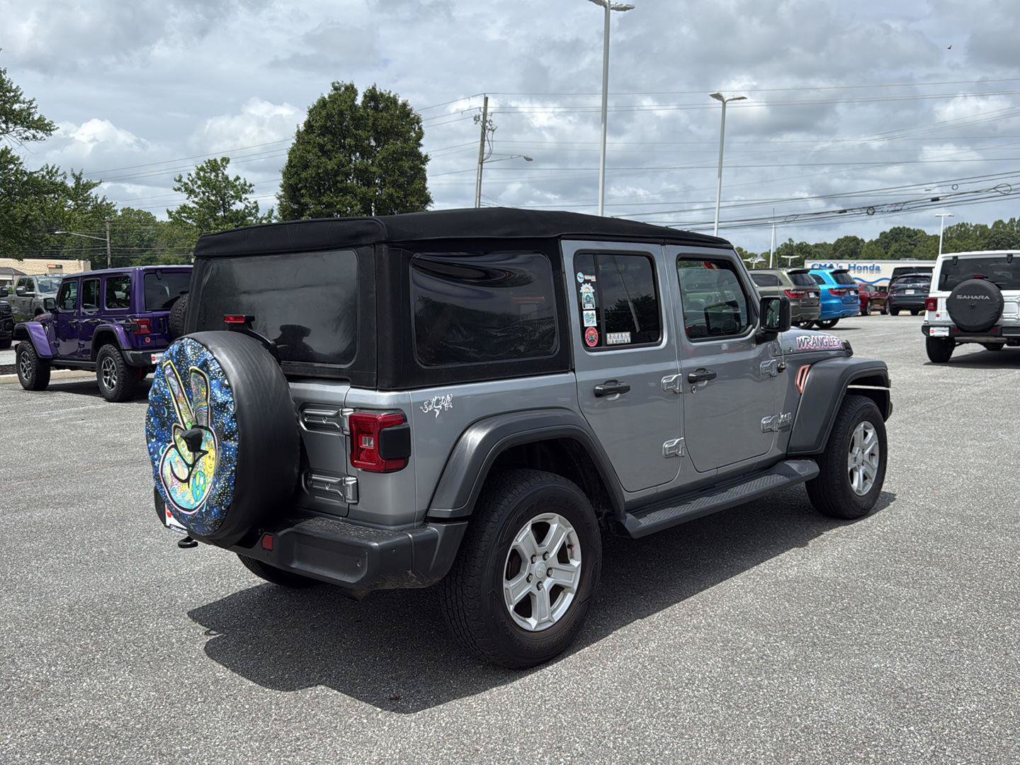Used 2021 Jeep Wrangler Unlimited Sport AWD/4WD image 5