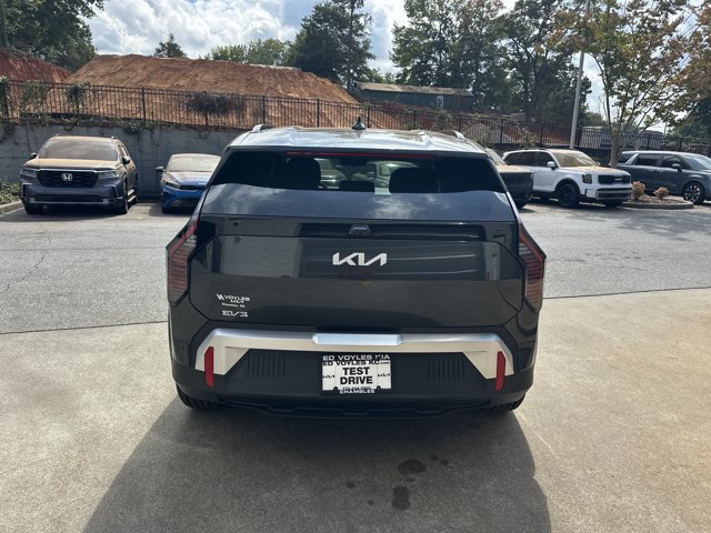 New 2027 Kia EV3 FWD image 19