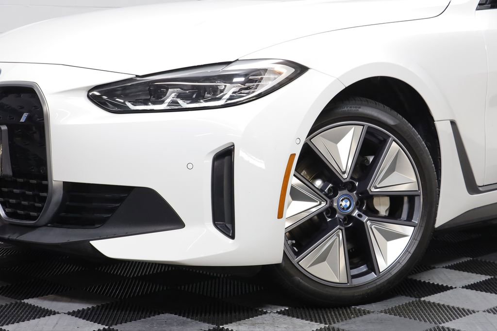 Certified 2023 BMW i4 eDrive35 w/ Premium Package image 3