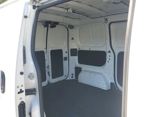 Used 2020 Nissan NV200 S image 7
