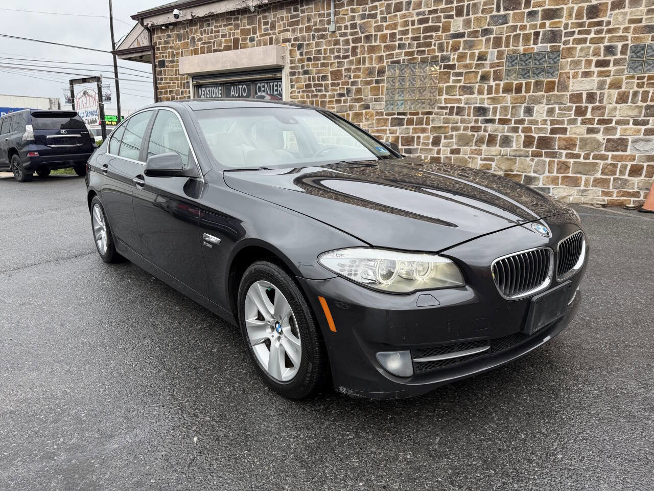 Used 2012 BMW 528i xDrive Sedan AWD/4WD image 8