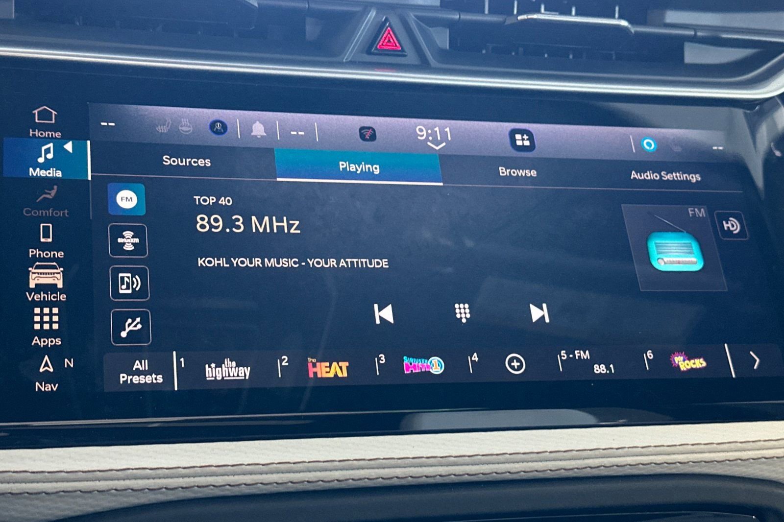 New 2026 Jeep Cherokee Overland AWD/4WD image 17