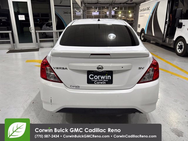 Used 2018 Nissan Versa SV FWD image 7