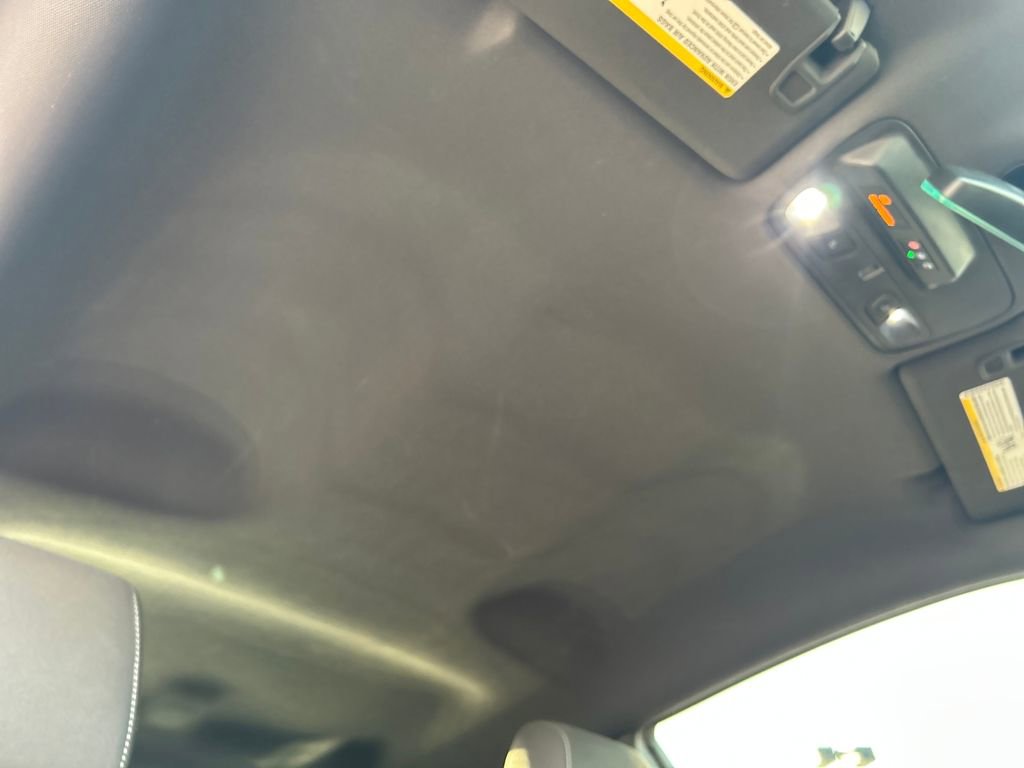 Used 2021 Chevrolet Camaro LT image 25