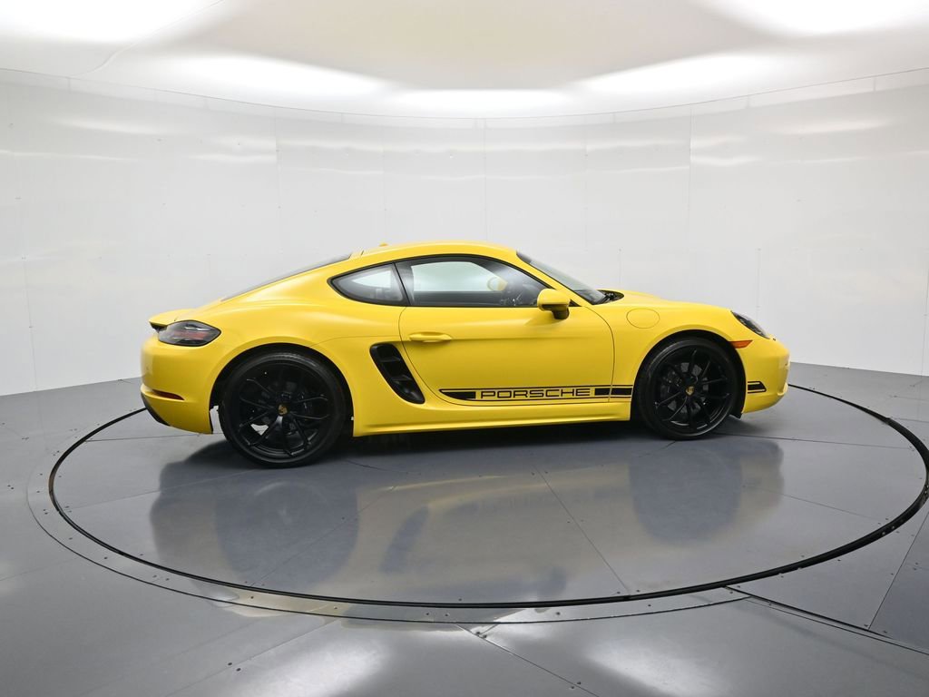 Certified 2025 Porsche 718 Cayman Style Edition image 31