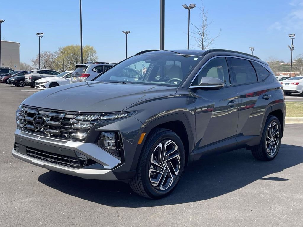Certified 2026 Hyundai Tucson Limited AWD/4WD image 7