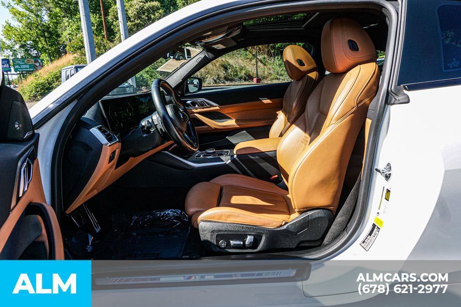 Used 2024 BMW M440i Coupe w/ Premium Package RWD image 19