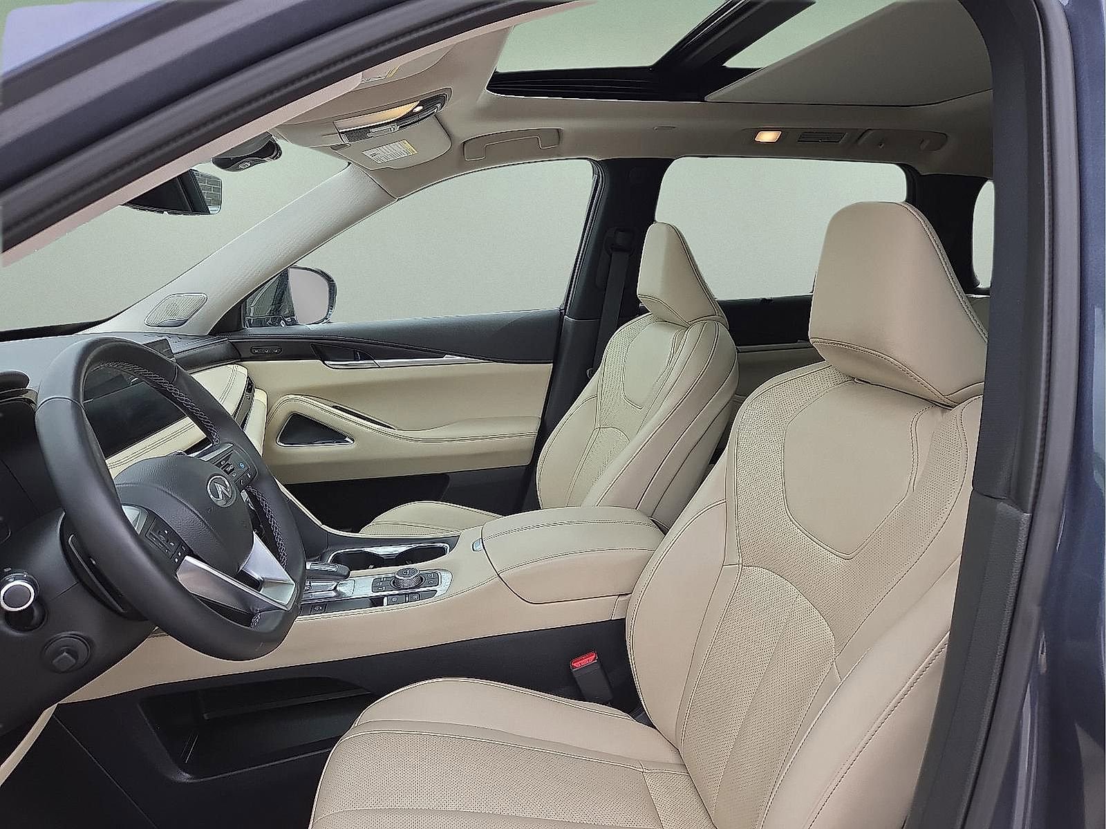 Used 2025 INFINITI QX60 Sensory w/ Vision Package AWD/4WD image 14