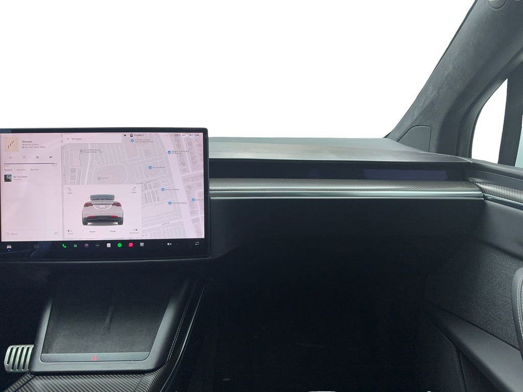 Used 2022 Tesla Model X Plaid image 24