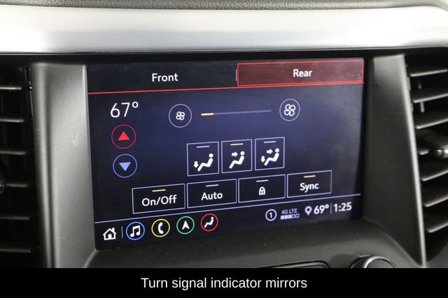 Used 2020 GMC Acadia SLT w/ Driver Alert Package II image 41