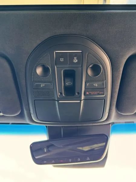 Used 2021 Genesis G70 3.3T w/ Sport Package RWD image 42