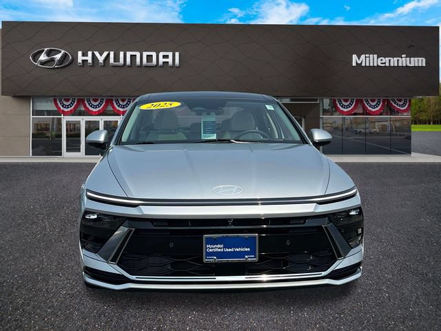 Certified 2025 Hyundai Sonata Limited FWD image 2