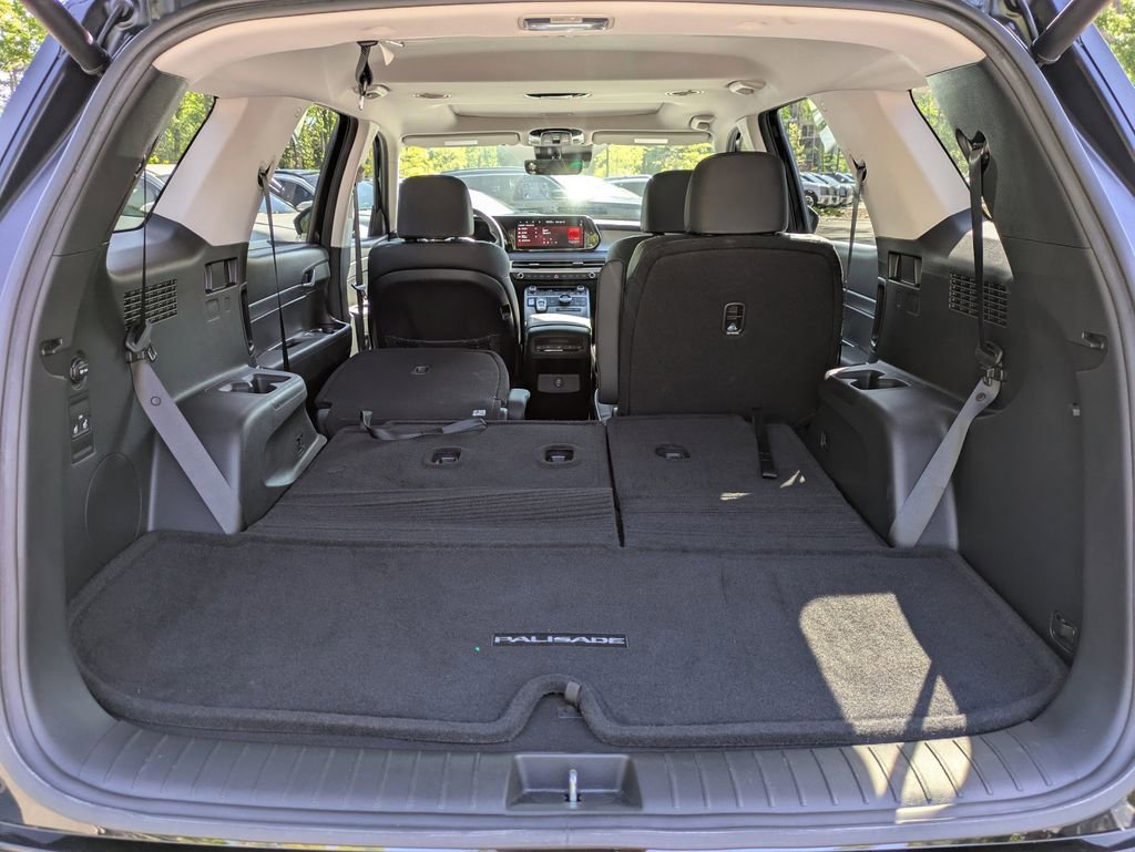 Used 2023 Hyundai Palisade XRT w/ Cargo Package FWD image 12