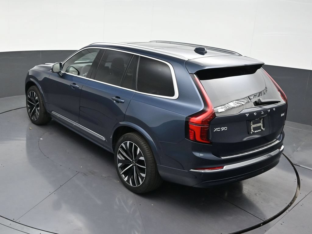 Used 2026 Volvo XC90 B6 Plus w/ Protection Package Premier AWD/4WD image 16