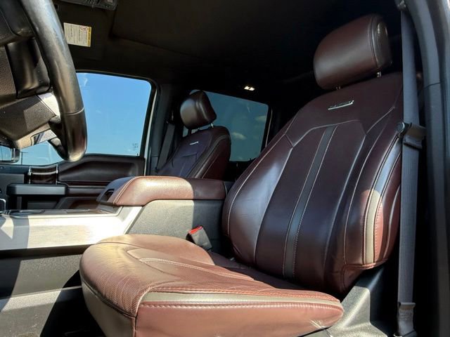 Used 2017 Ford F250 Platinum w/ Platinum Ultimate Package AWD/4WD image 16