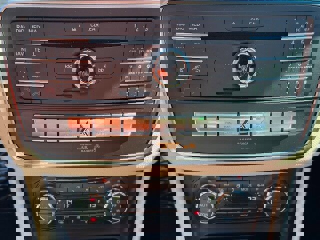 Used 2018 Mercedes-Benz CLA 250 4MATIC image 17