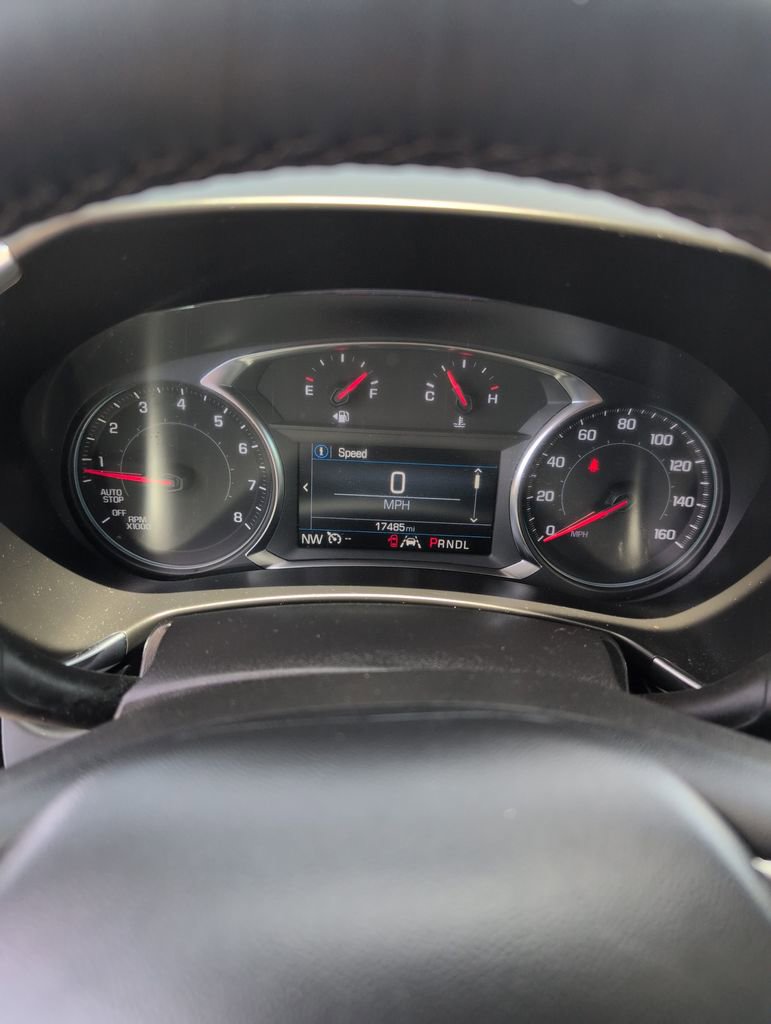 Used 2024 Chevrolet Equinox LT AWD/4WD image 8