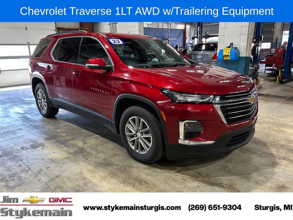 Used 2023 Chevrolet Traverse LT AWD/4WD image 1
