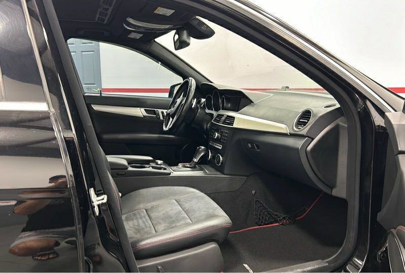 Used 2013 Mercedes-Benz C 250 Sedan image 8