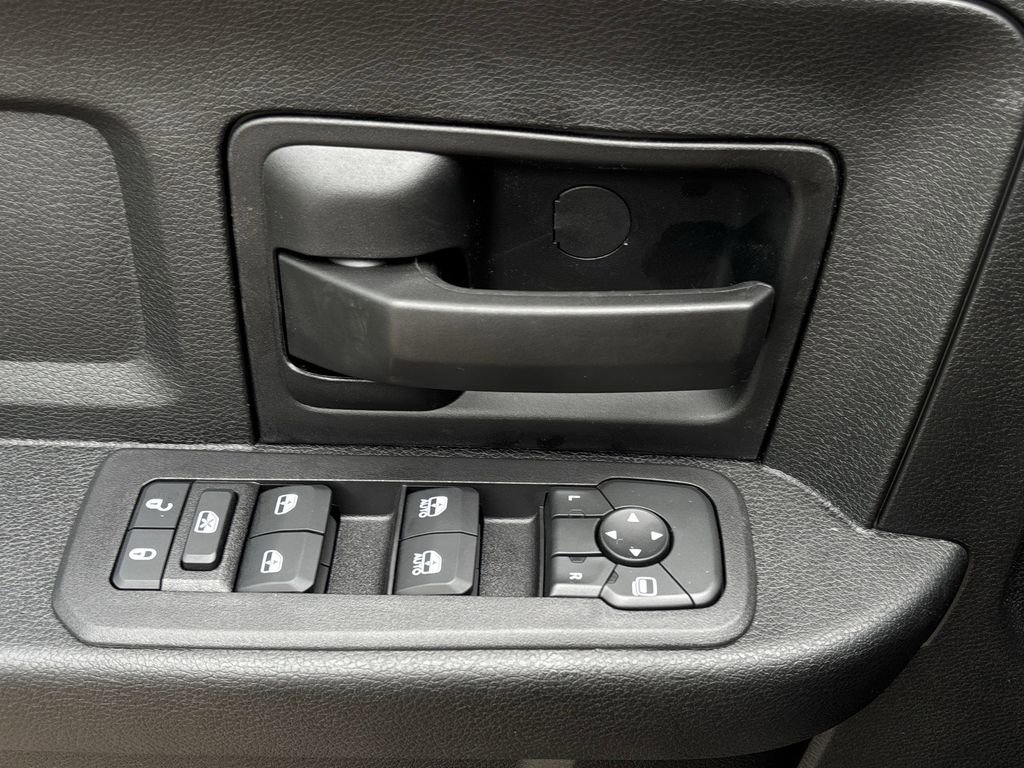 New 2026 RAM 2500 Tradesman AWD/4WD image 25